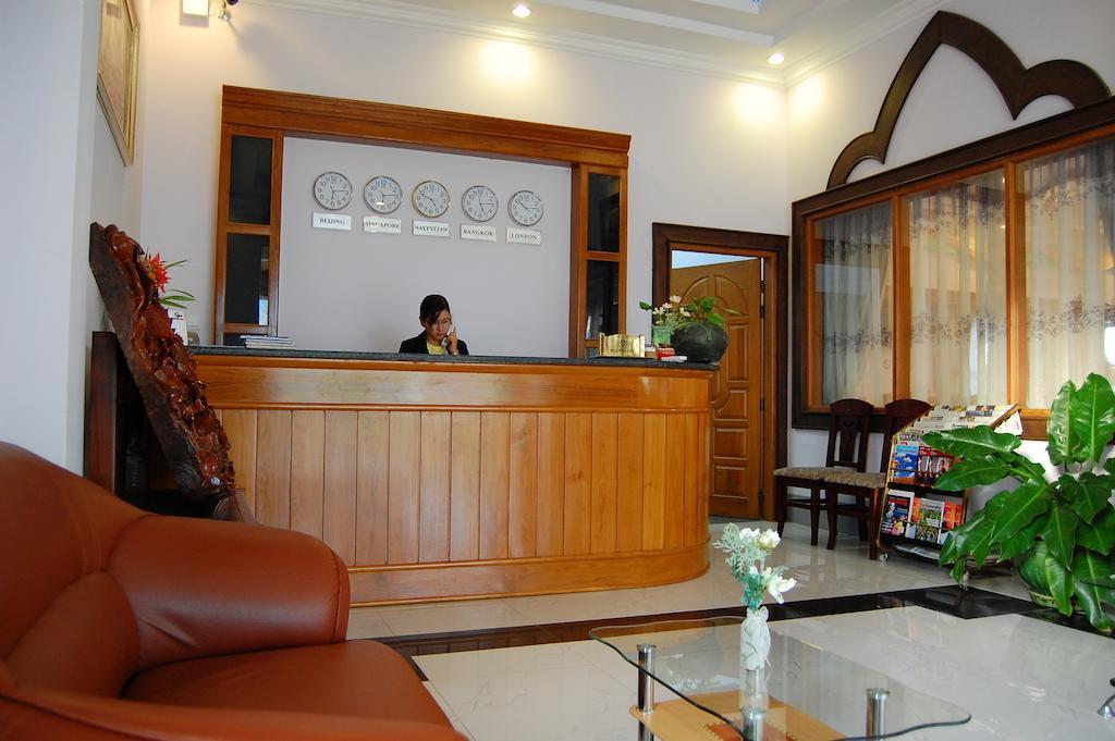 The Golden Lake Hotel Naypyidaw Esterno foto