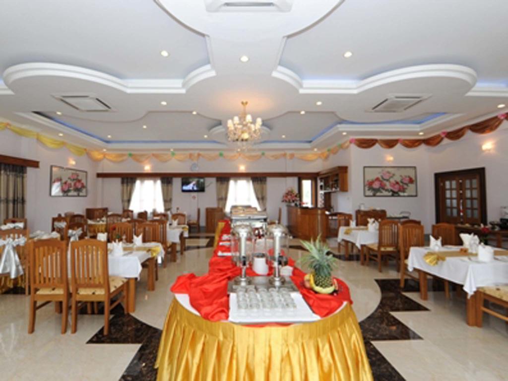 The Golden Lake Hotel Naypyidaw Esterno foto
