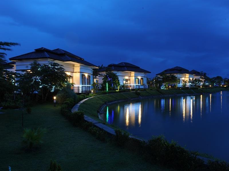 The Golden Lake Hotel Naypyidaw Esterno foto