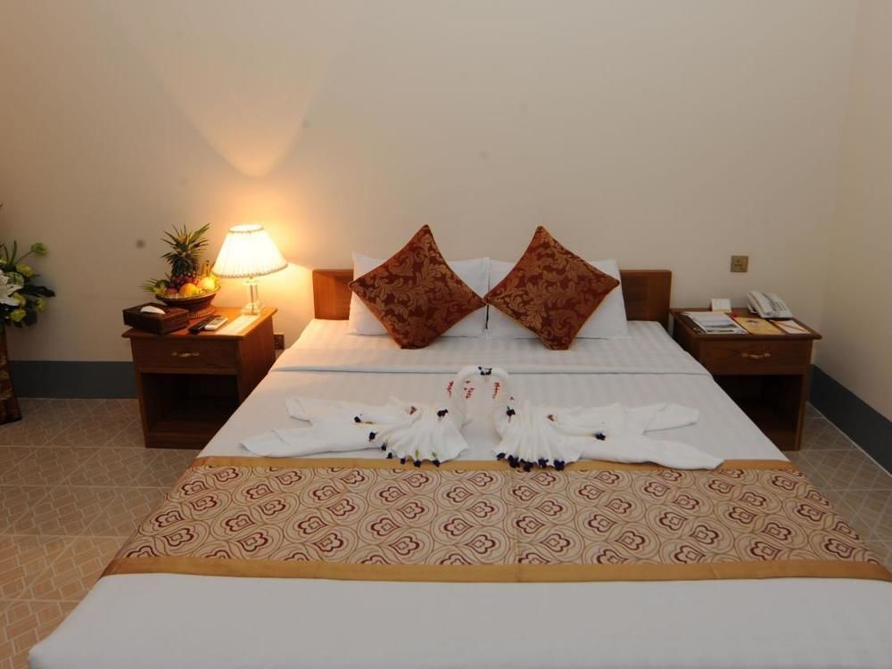 The Golden Lake Hotel Naypyidaw Esterno foto