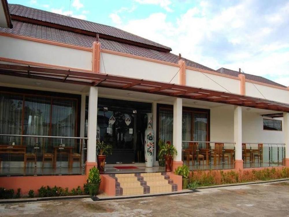 The Golden Lake Hotel Naypyidaw Esterno foto